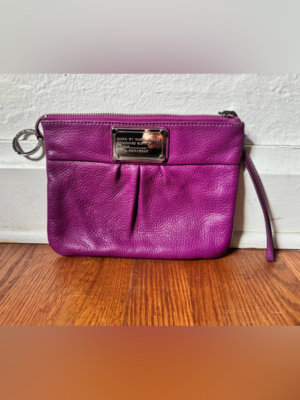 Marc by Marc Jacobs Fuchsia Purple Leather Pleated Zip Clutch Great Condition